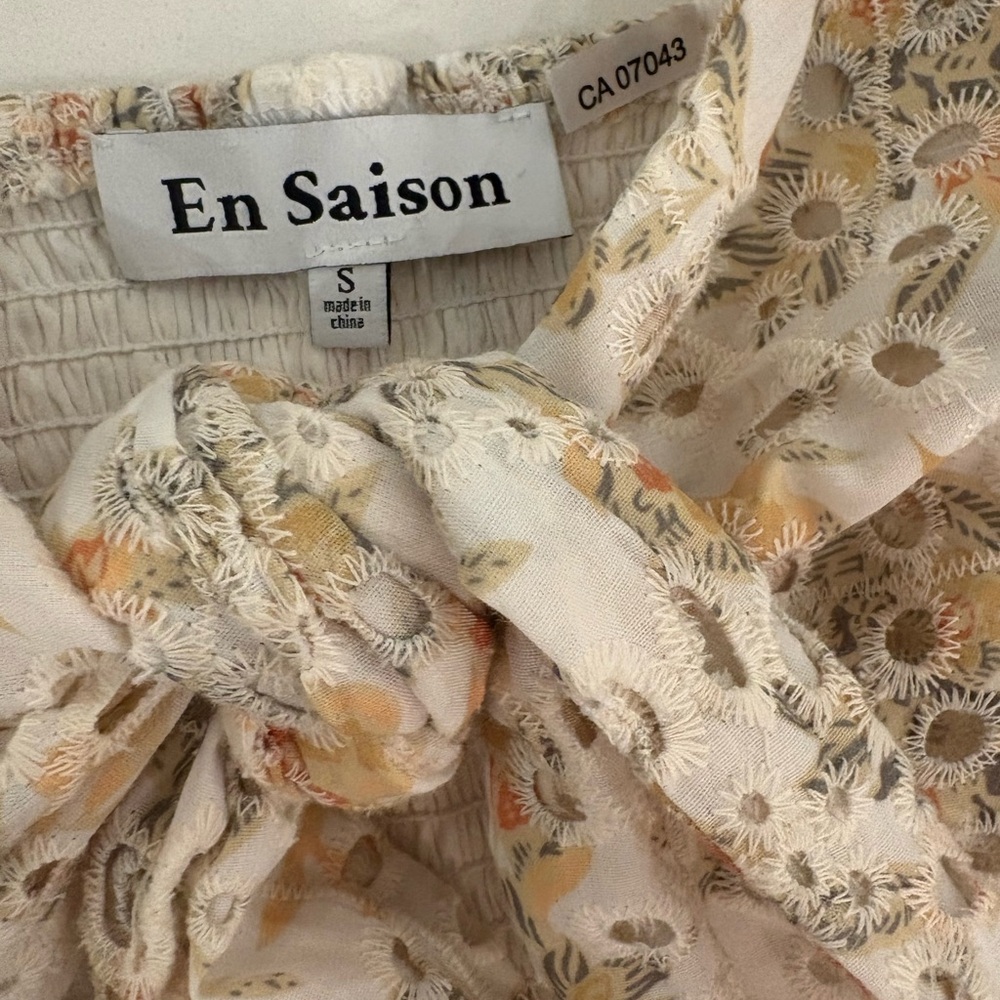 En Saison Floral Tie-Front Mini Dress - Picture 9 of 10